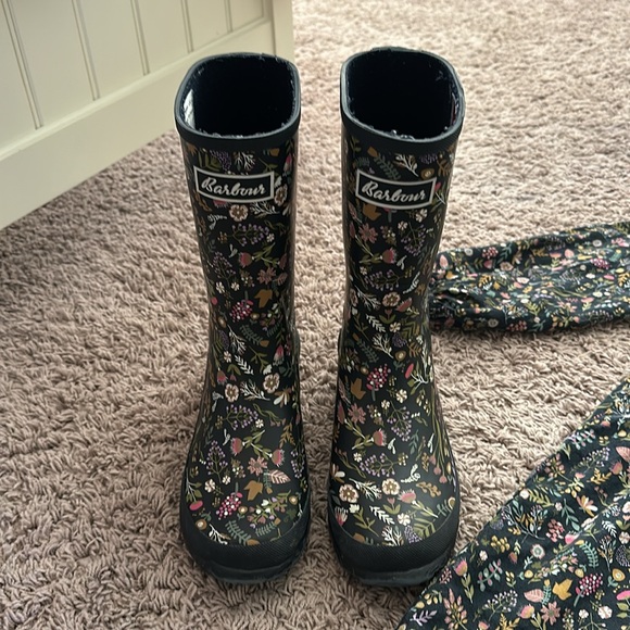 Barbour floral dress medium m 8/9 + matching wellie rain boots 2 navy floral - Picture 2 of 5